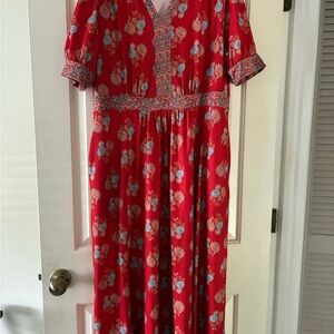 Orange/Red Floral V-Neck Midi Dress